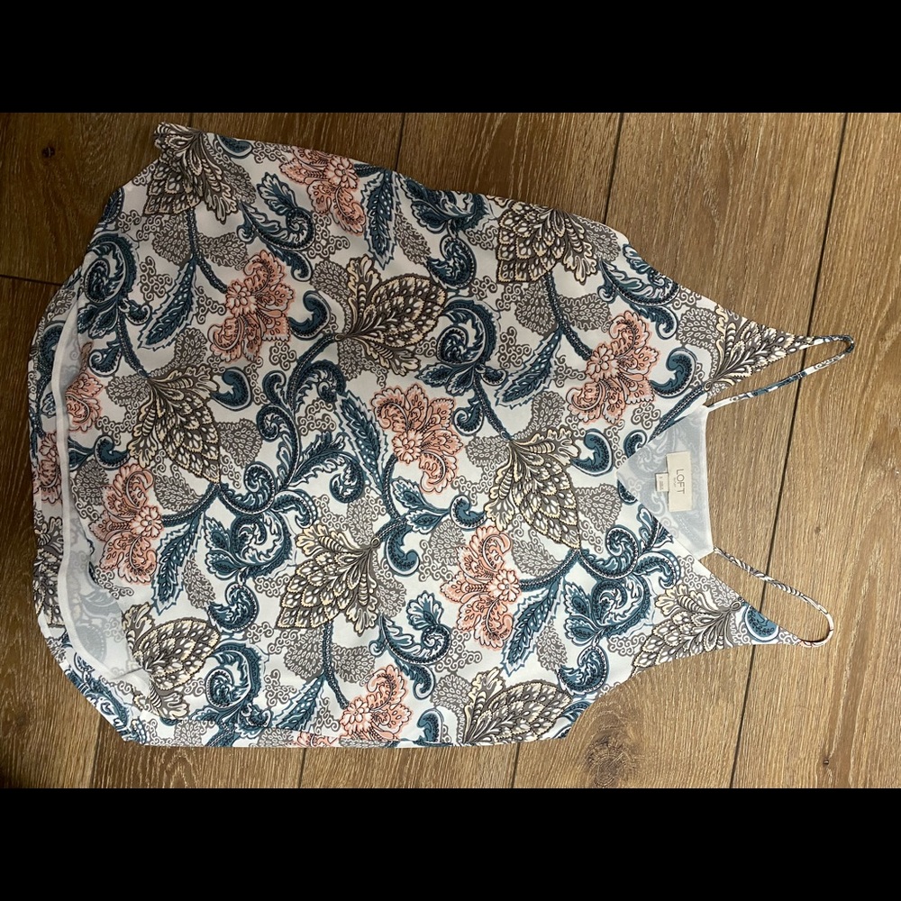 Small paisley print tank top blouse